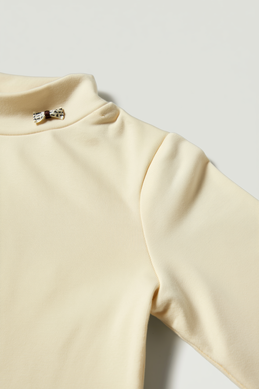Kids’ Soft Cream Bow Detailing Turtleneck Tee
