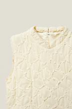 Sleeveless Diamond Quilt Vest