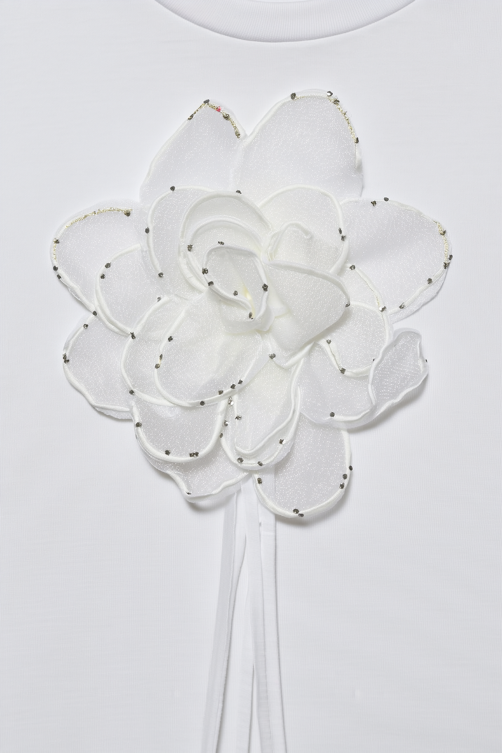 White Pristine Bloom Floral T-Shirt